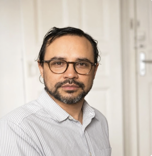 Alejandro Moreno, Klavierlehrer bei MUSIKRAUM Piano